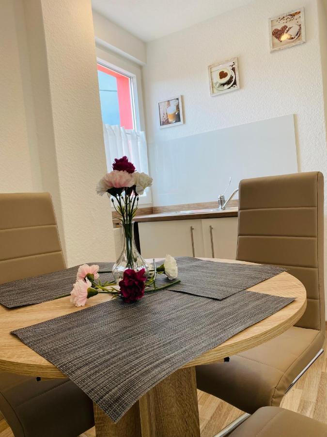T&T Ferienwohnung Rheinbrohl Ngoại thất bức ảnh