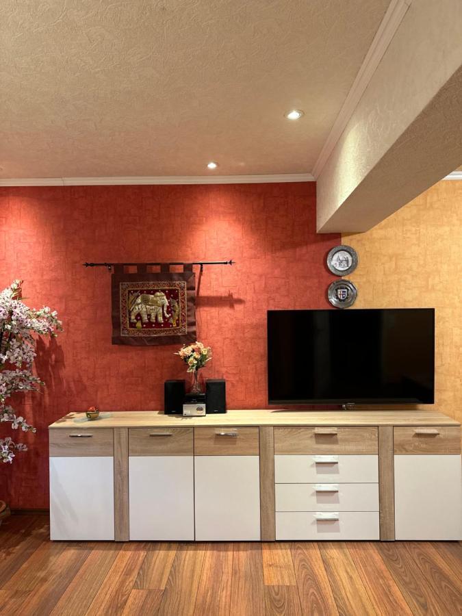 T&T Ferienwohnung Rheinbrohl Ngoại thất bức ảnh